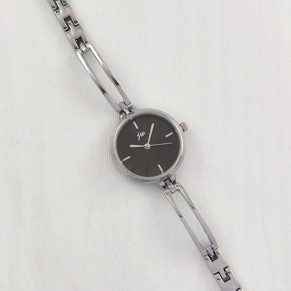 ساعت مچی ظریف زنانه فلزی jw (نقره‌ای صفحه مشکی/ساده)